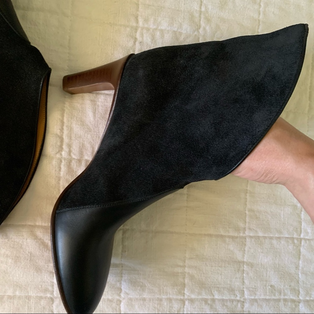 CHLOÉ NWOT Fold-Over Bicolor Ankle Boot - Picture 8 of 15